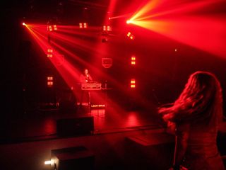 ENCUENTRO DE MÚSICA ELECTRÓNICA (4) ENCUENTRO DE MÚSICA ELECTRÓNICA (4)