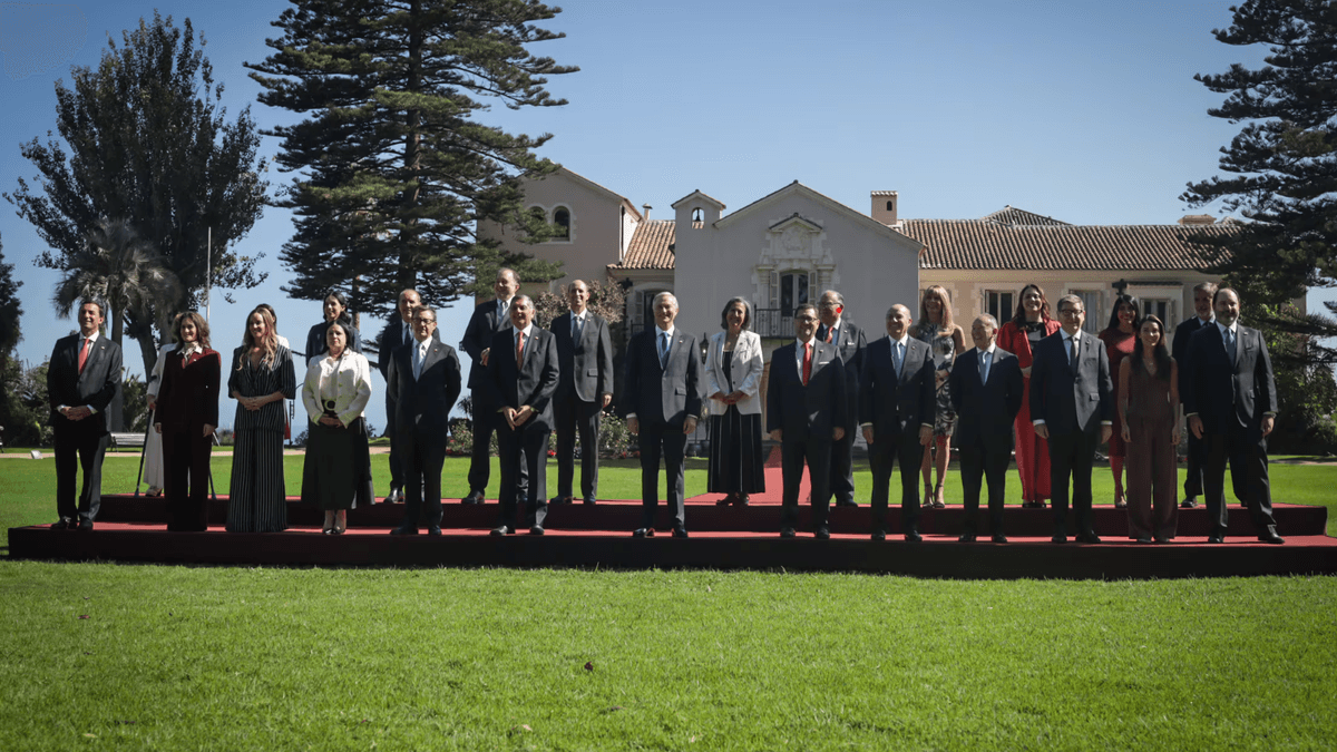 Foto Oficial de José Antonio Kast junto al Gabinete Foto Oficial de José Antonio Kast junto al Gabinete