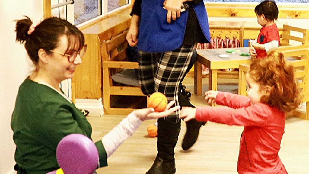 Pasantía en Jardín Laguna Azul con la educadora de párvulos Sue Ellen Wohlenberg Pasantía en Jardín Laguna Azul con la educadora de párvulos Sue Ellen Wohlenberg