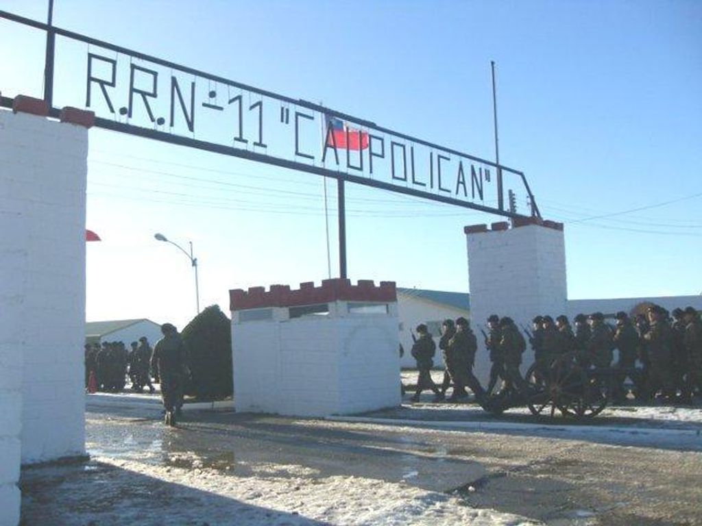 DENUNCIAS DE ABUSO DE PODER Y FALTAS A LA DISCIPLINA POR PARTE DEL ALTO MANDO DEL DESTACAMENTO MOTORIZADO DEL REGIMIENTO CAUPOLICÁN DENUNCIAS DE ABUSO DE PODER Y FALTAS A LA DISCIPLINA POR PARTE DEL ALTO MANDO DEL DESTACAMENTO MOTORIZADO DEL REGIMIENTO CAUPOLICÁN