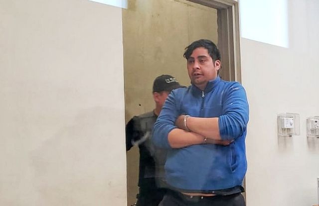 1000008653 1000008653