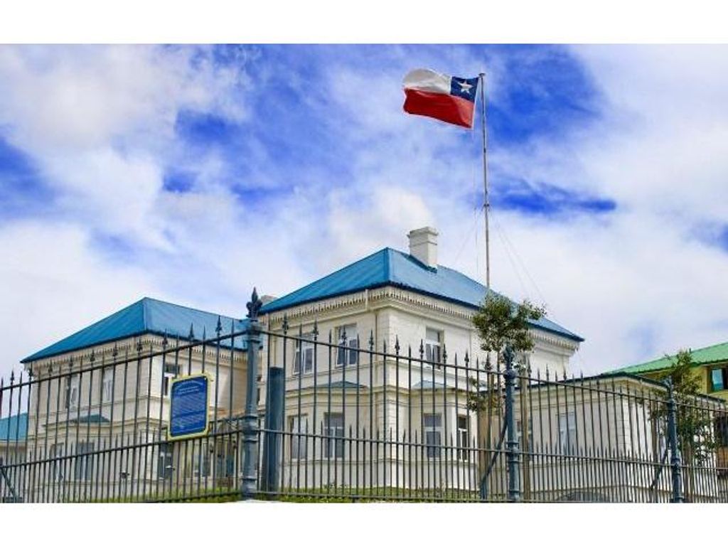 CORTE DE PUNTA ARENAS OBLIGA A AFP HABITAT A PAGAR PENSIÓN DE VEJEZ A AFILIADO A PARTIR DEL DÍA DE SU RETIRO CORTE DE PUNTA ARENAS OBLIGA A AFP HABITAT A PAGAR PENSIÓN DE VEJEZ A AFILIADO A PARTIR DEL DÍA DE SU RETIRO
