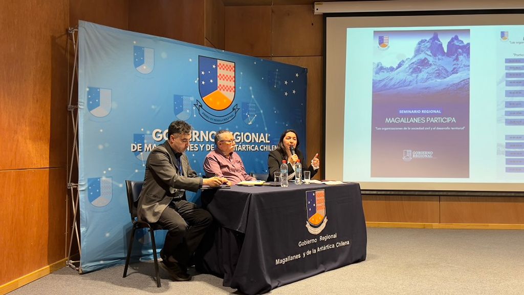 El seminario contó con diversos foros y paneles de conversación además de un taller participativo El seminario contó con diversos foros y paneles de conversación además de un taller participativo
