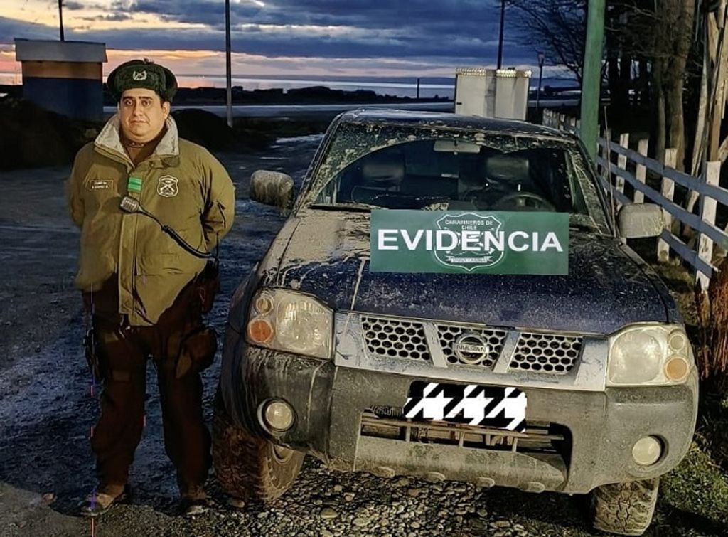 8f4f3e3b-f2e3-40a4-879b-844c444193ad 8f4f3e3b-f2e3-40a4-879b-844c444193ad