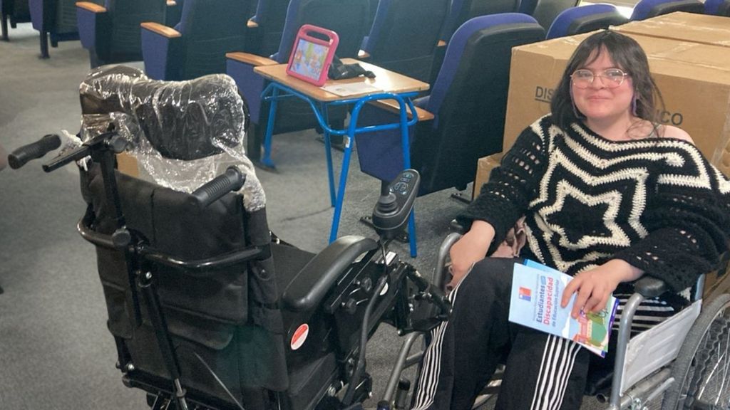 1000400910 1000400910