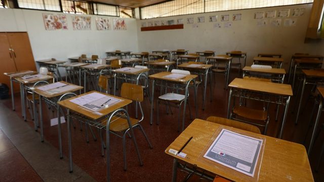 EDUCACIÓN DEROGA TRES CIRCULARES