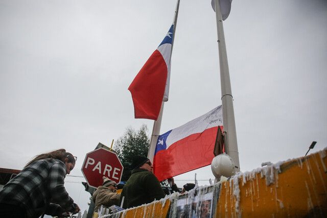 A_UNO_1675107_cd9ca A_UNO_1675107_cd9ca