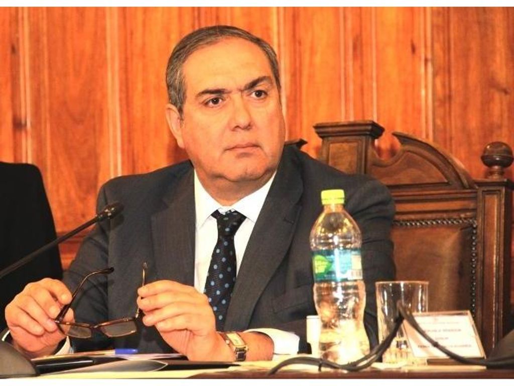 SENADOR BIANCHI PROPONE PERFECCIONAMIENTOS A LEGISLACIÓN CONTRA LA TORTURA PARA CUMPLIR ESTÁNDARES INTERNACIONALES SENADOR BIANCHI PROPONE PERFECCIONAMIENTOS A LEGISLACIÓN CONTRA LA TORTURA PARA CUMPLIR ESTÁNDARES INTERNACIONALES