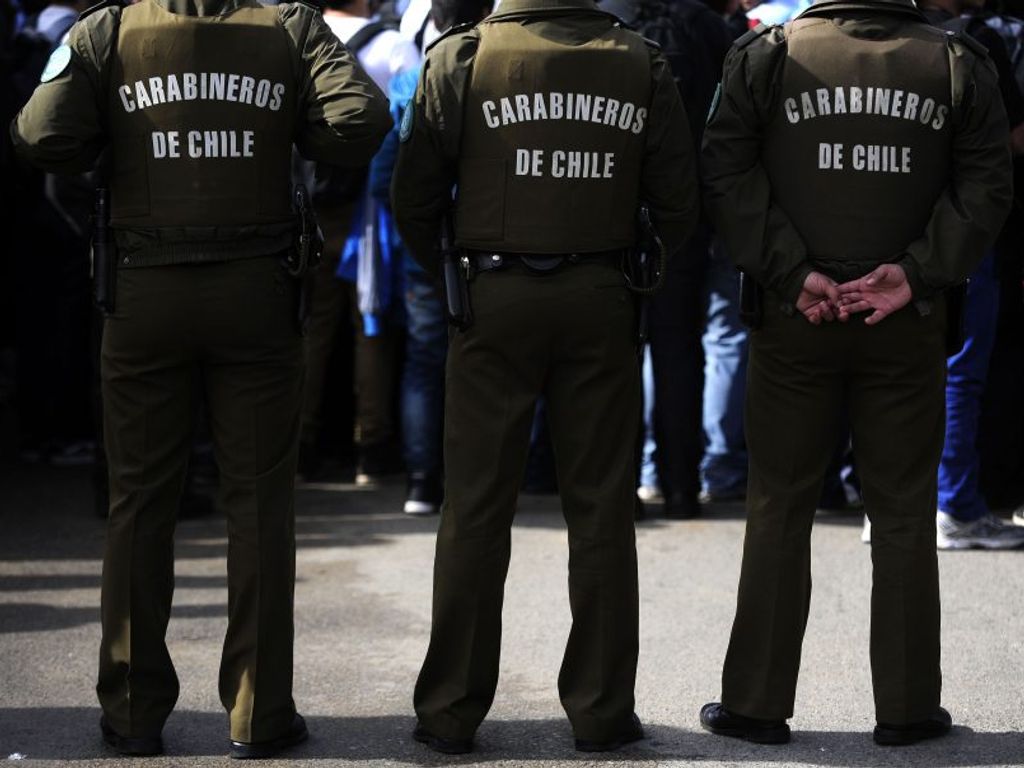 carabineros-900x604 carabineros-900x604