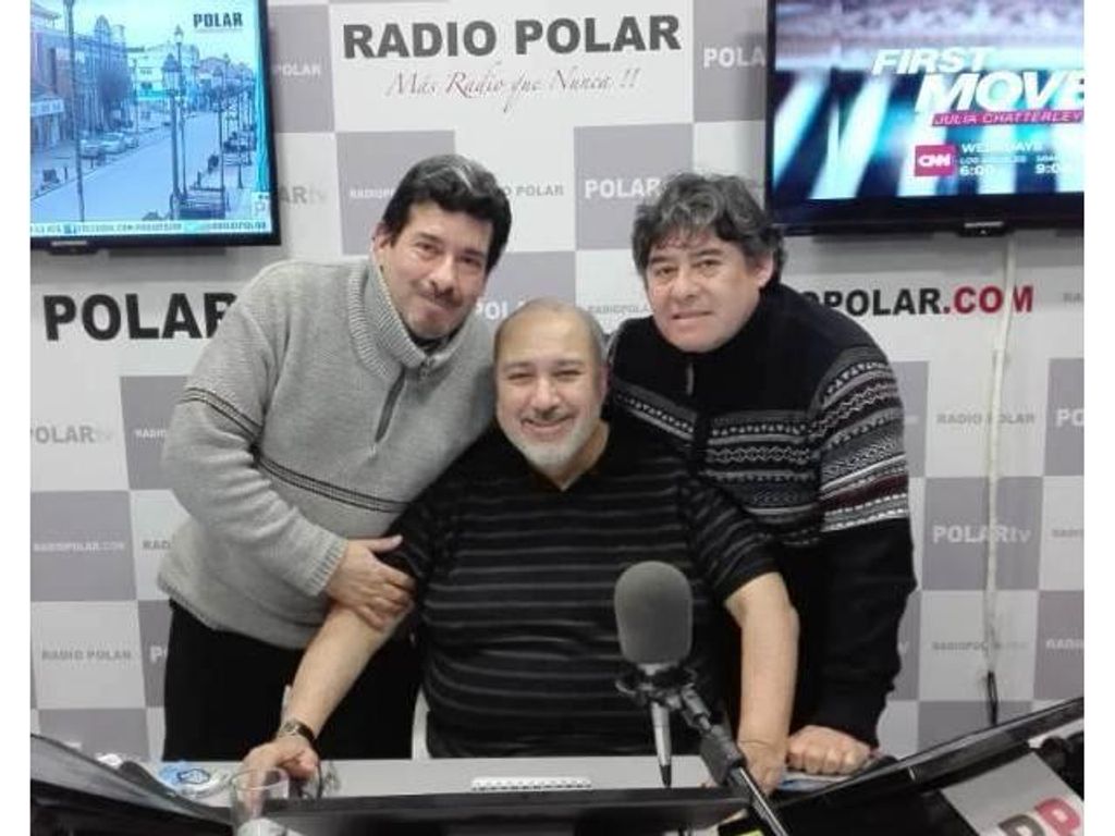 INTEGRANTES DEL GRUPO “AMÉRICA SUR” RECUERDAN TRAYECTORIA DEL RECIENTEMENTE FALLECIDO VÍCTOR ALARCÓN INTEGRANTES DEL GRUPO “AMÉRICA SUR” RECUERDAN TRAYECTORIA DEL RECIENTEMENTE FALLECIDO VÍCTOR ALARCÓN