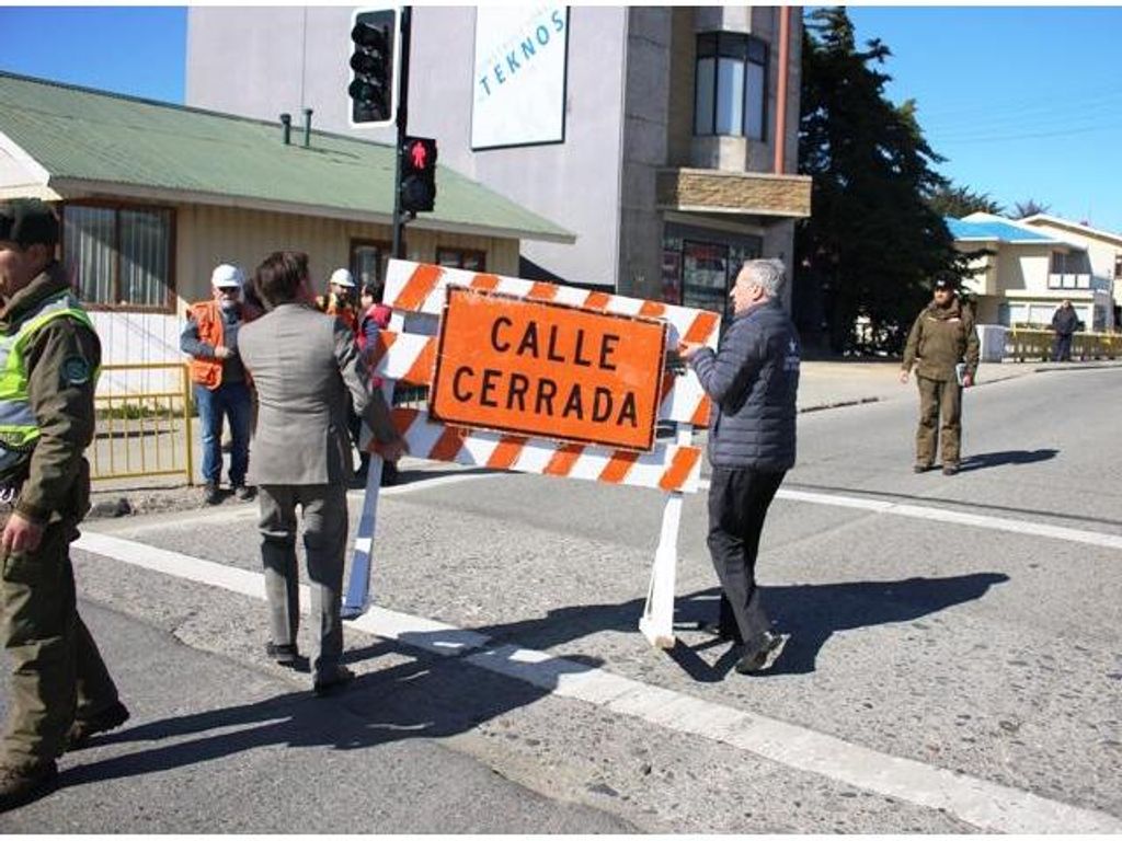 CIERRAN CALLE CHILOÉ PARA INICIAR OBRAS DE REPOSICIÓN DE PUENTE
