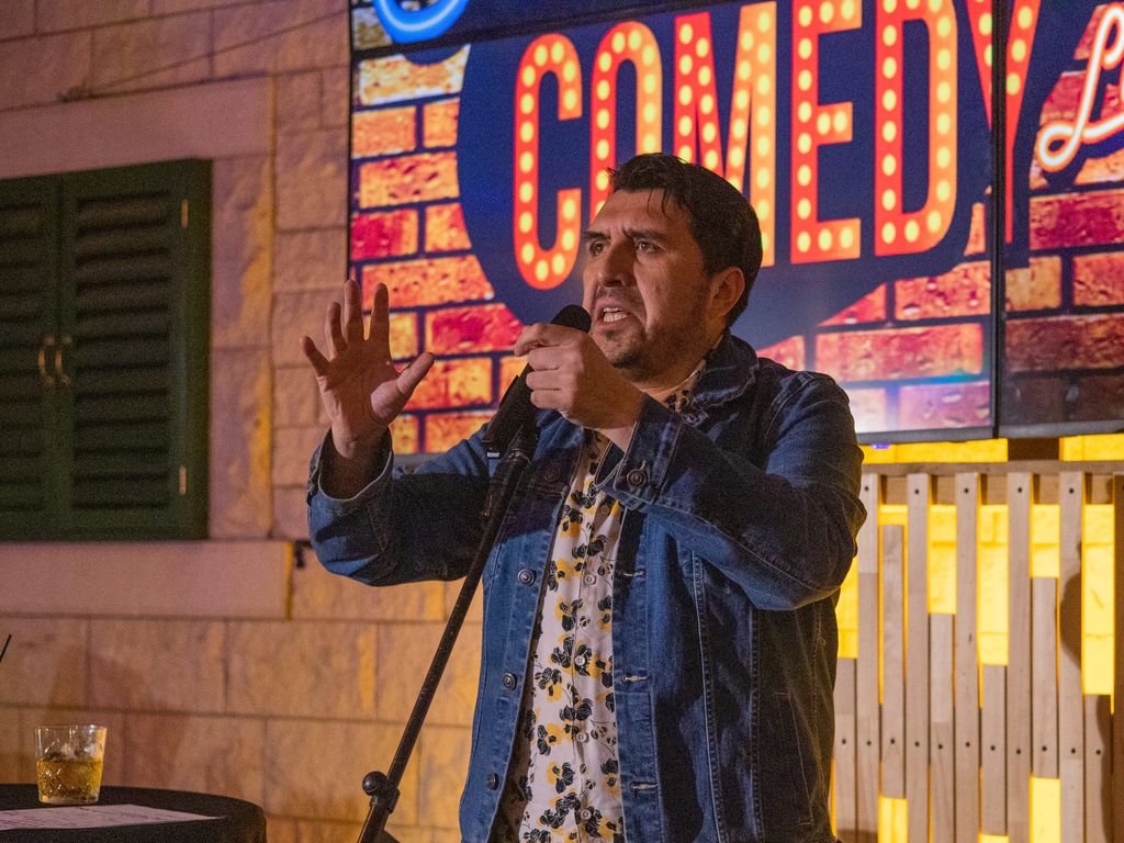 MicrofonoAbierto (1) MicrofonoAbierto (1)