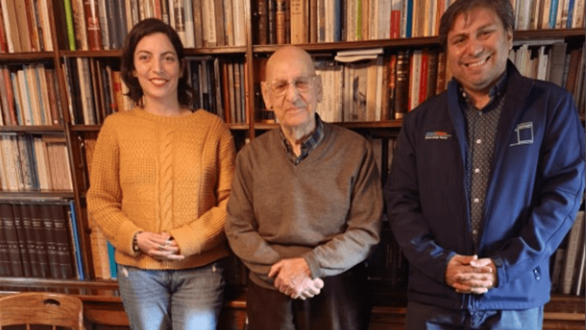 SERNAGEOMIN FORTALECE INVESTIGACIÓN GEOLÓGICA CON REVISIÓN DE FUENTES HISTÓRICAS EN MAGALLANES