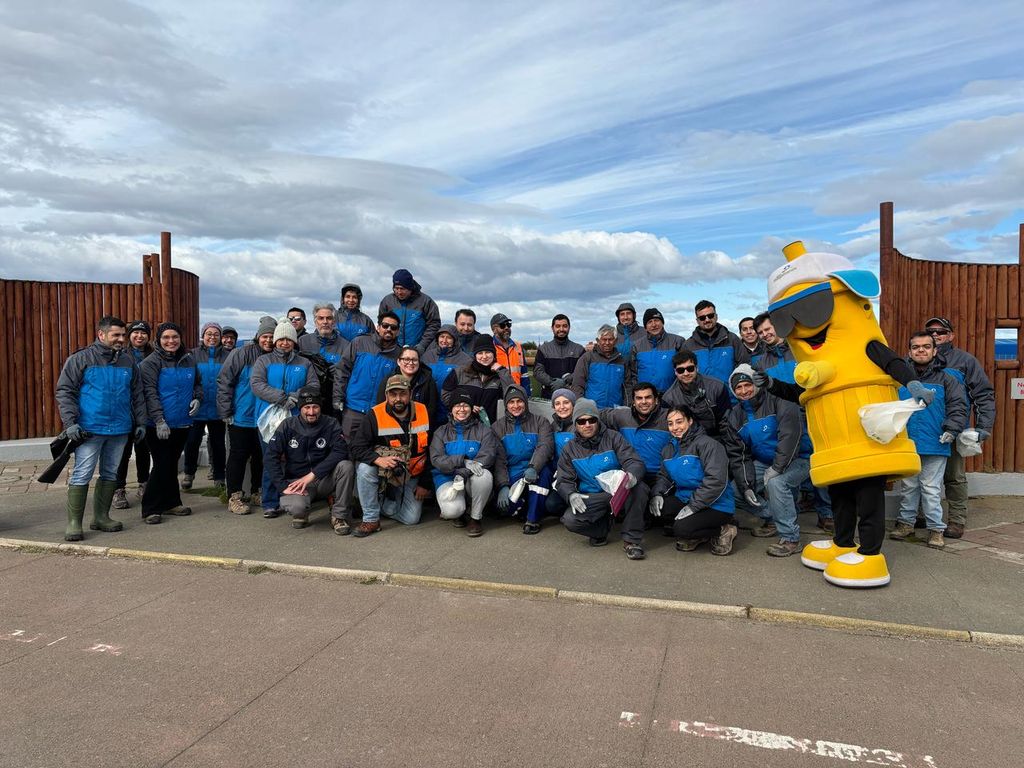 Limpieza humedal_AMA Limpieza humedal_AMA