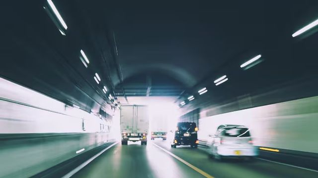 TÚNEL