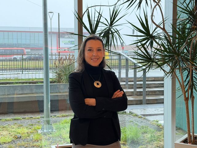 Elizabeth Neracher 1 Elizabeth Neracher 1