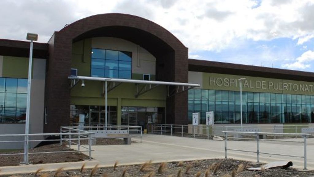 Hospital-de-Puerto-Natales-04-002-768x321-1 Hospital-de-Puerto-Natales-04-002-768x321-1