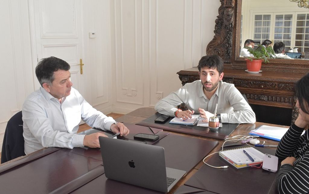 REUNIÓN INCENDIO VERTEDERO 1 REUNIÓN INCENDIO VERTEDERO 1