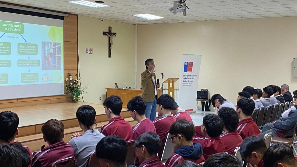 CHARLA IDB