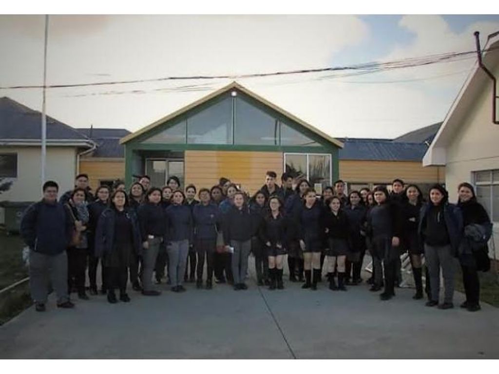 39 ESTUDIANTES DEL LICEO POLIVALENTE SARA BRAUN REALIZARON PASANTÍA EN LICEO LUIS CRUZ MARTÍNEZ 39 ESTUDIANTES DEL LICEO POLIVALENTE SARA BRAUN REALIZARON PASANTÍA EN LICEO LUIS CRUZ MARTÍNEZ