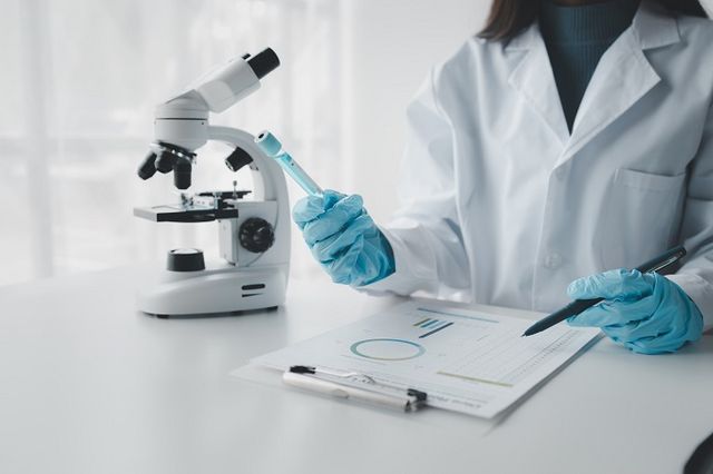 3SVMnstYrqT- 3SVMnstYrqT-