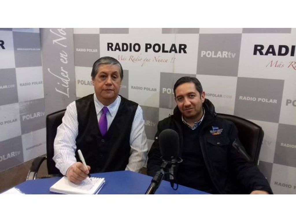 ENTRENADOR DE FÚTBOL BABY-FÚTBOL Y FUTSAL ÓSCAR SOTO DE LA FUENTE EN POLAR EN EL DEPORTE ENTRENADOR DE FÚTBOL BABY-FÚTBOL Y FUTSAL ÓSCAR SOTO DE LA FUENTE EN POLAR EN EL DEPORTE