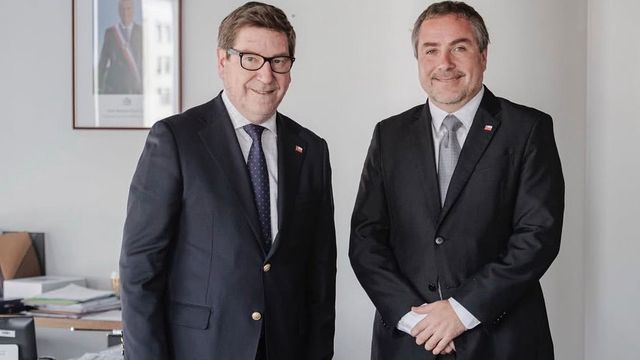 Ministro Daniel Mas y nuevo gerente general de Sercotec