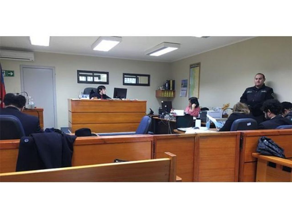 MÉDICO RESIDENTE EN PUNTA ARENAS SUFRIÓ LA AMPUTACIÓN DE PARTE DE UNO DE LOS DEDOS DE LA MANO TRAS SER ASALTADO EN COYHAIQUE MÉDICO RESIDENTE EN PUNTA ARENAS SUFRIÓ LA AMPUTACIÓN DE PARTE DE UNO DE LOS DEDOS DE LA MANO TRAS SER ASALTADO EN COYHAIQUE