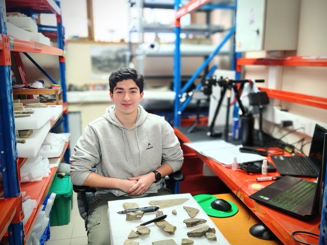 Nicolas Aedo 1 Nicolas Aedo 1