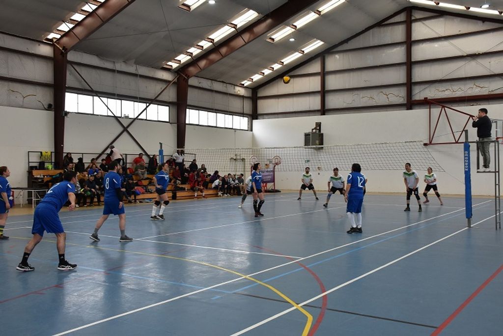 Voelibol mixto Magallanes - Aysen Voelibol mixto Magallanes - Aysen