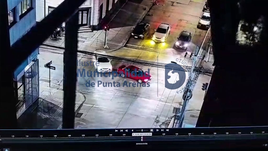 AUTOS 5 AUTOS 5