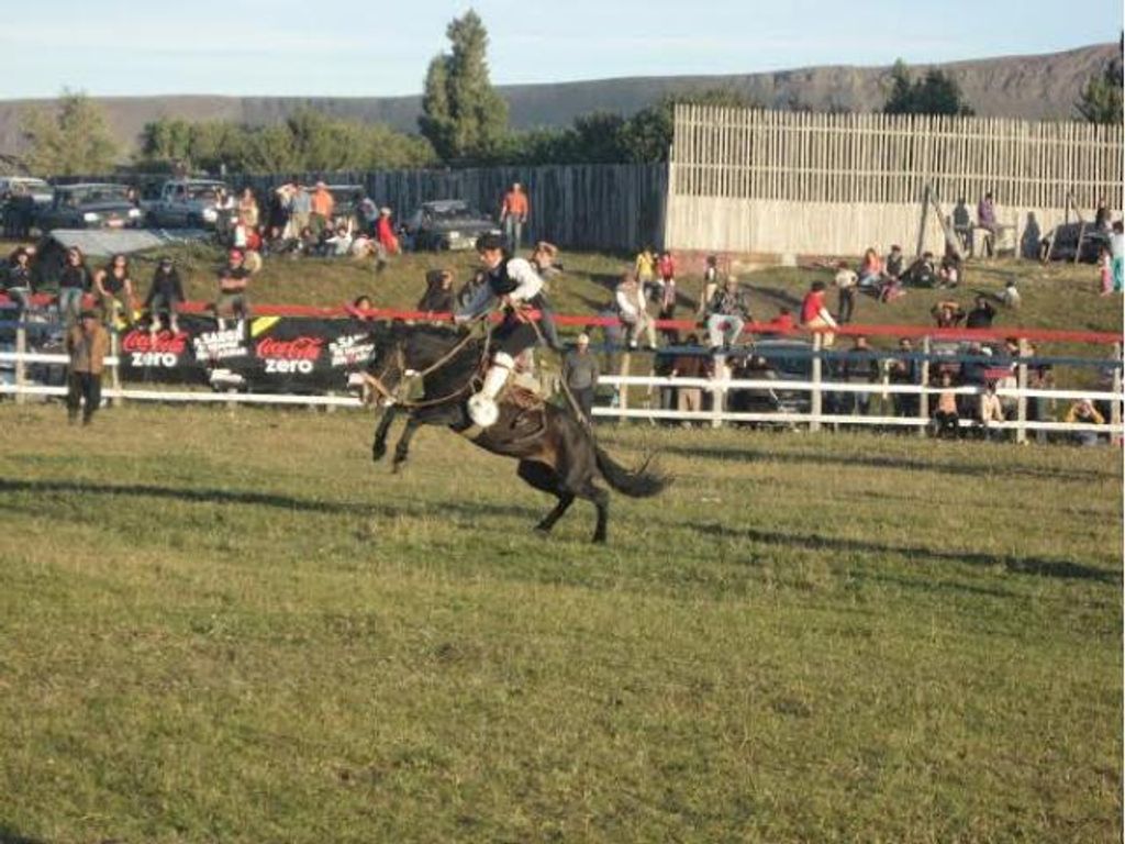 TODO LISTO PARA FIESTA A LA CHILENA EN CERRO CASTILLO