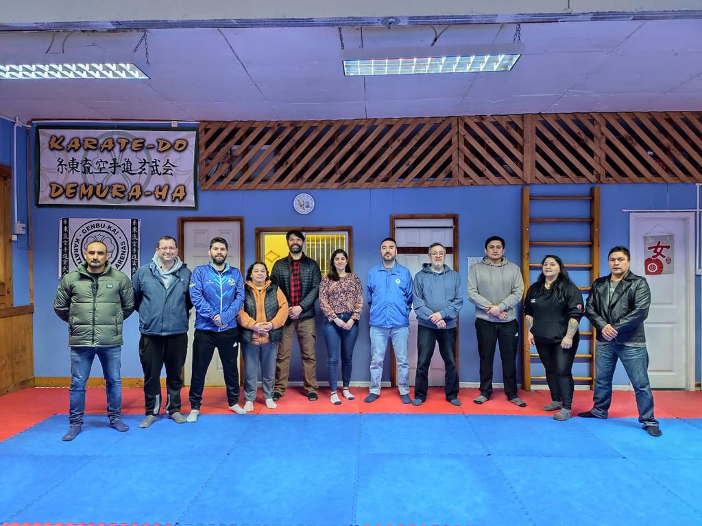 Instructores y Presidentes Clubes de Karate Instructores y Presidentes Clubes de Karate