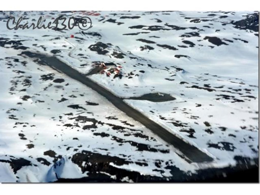 PROYECTAN ADQUIRIR DOS AVIONES PARA REFORZAR LOS VUELOS FACH A LA ANTÁRTICA PROYECTAN ADQUIRIR DOS AVIONES PARA REFORZAR LOS VUELOS FACH A LA ANTÁRTICA