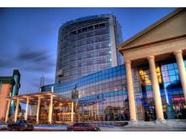 CONOCE  TODO LO QUE PUEDES VIVIR EN HOTELES Y CASINOS DREAMS