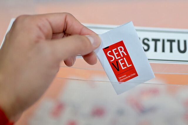 servel-elecciones-urna-voto-plebiscito servel-elecciones-urna-voto-plebiscito