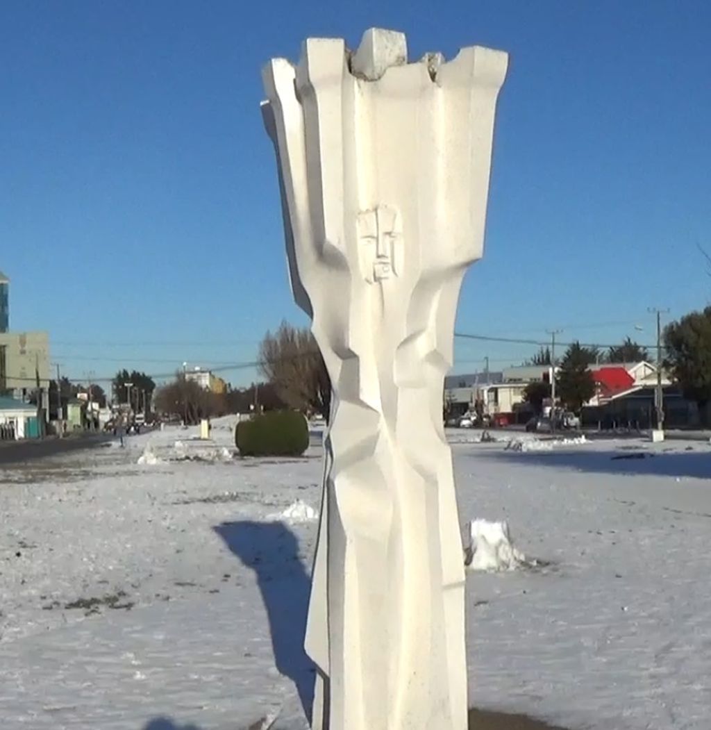 foto-monolito-fom-2023 foto-monolito-fom-2023