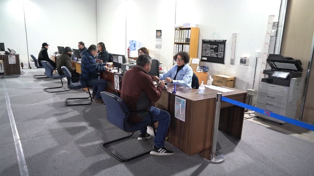 Permisos de circulación (4) Permisos de circulación (4)