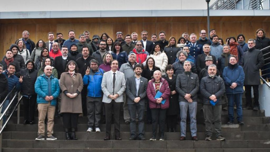 FOTO GRUPO FOTO GRUPO