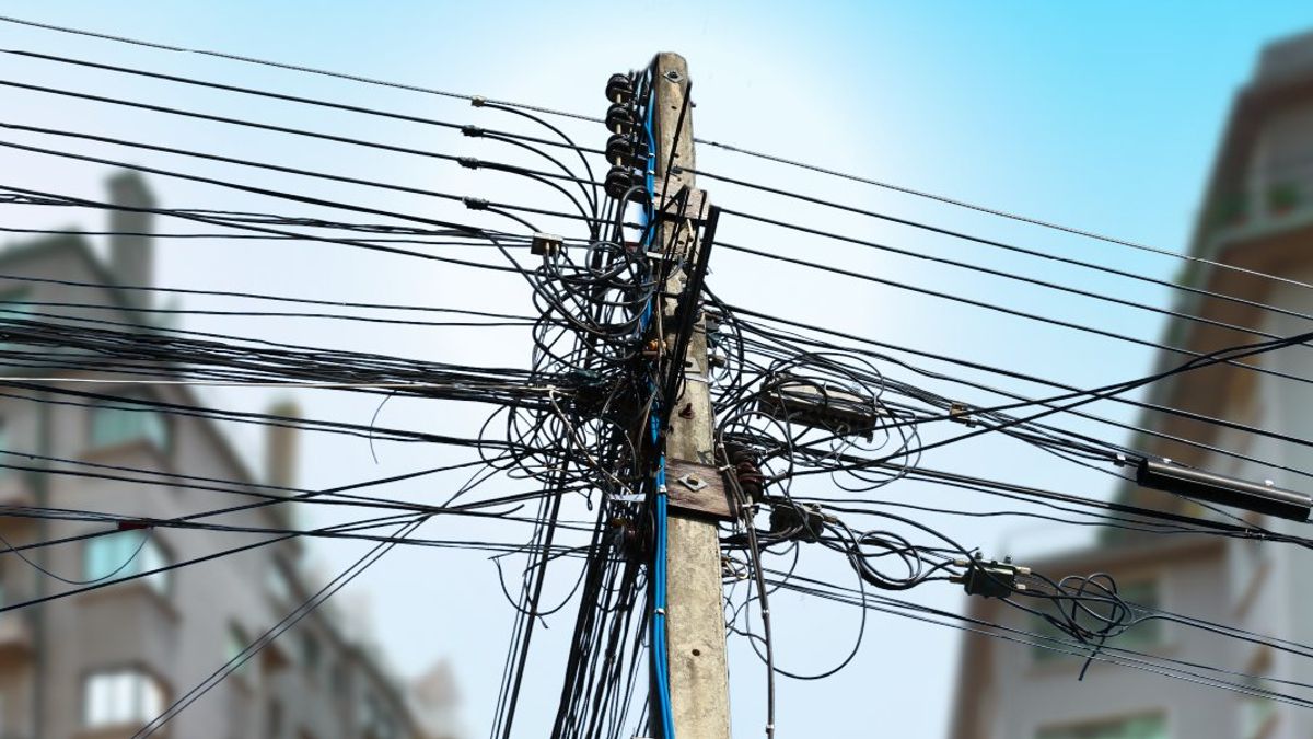 CHILE INICIA PLAN NACIONAL PARA RETIRAR CABLES EN DESUSO EN LAS 16 REGIONES