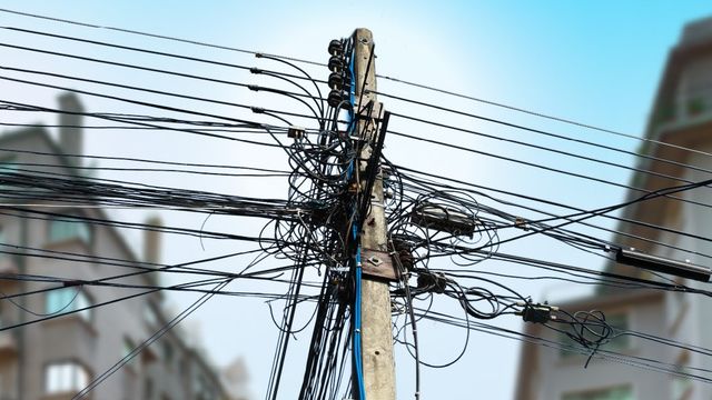 CABLES EN DESUSO CABLES EN DESUSO