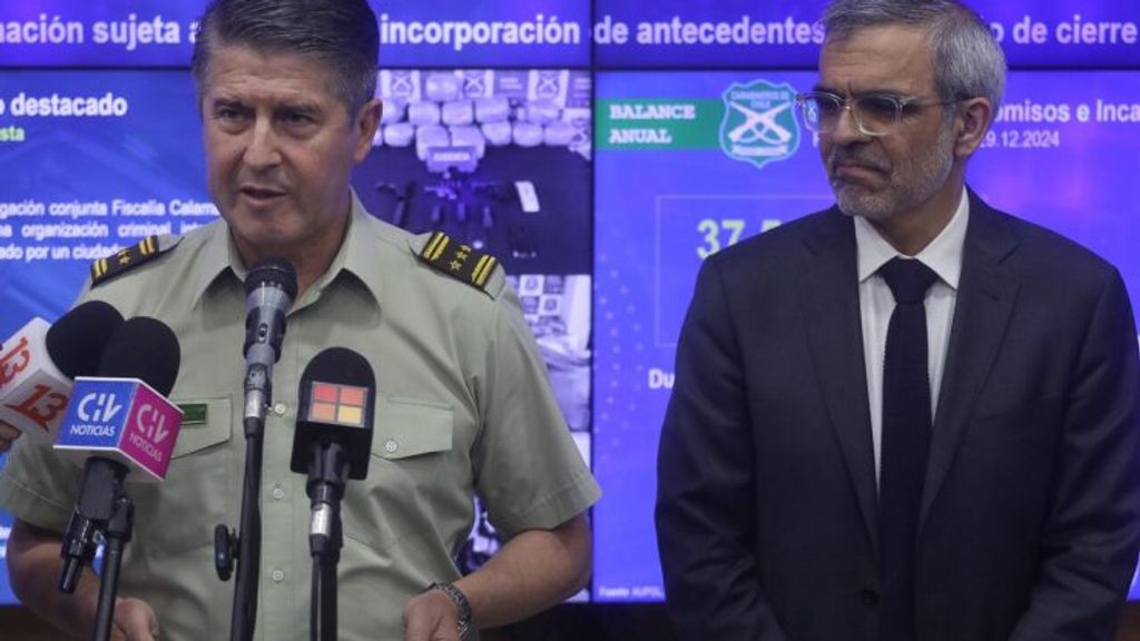 A_UNO_1628815-740x430 A_UNO_1628815-740x430