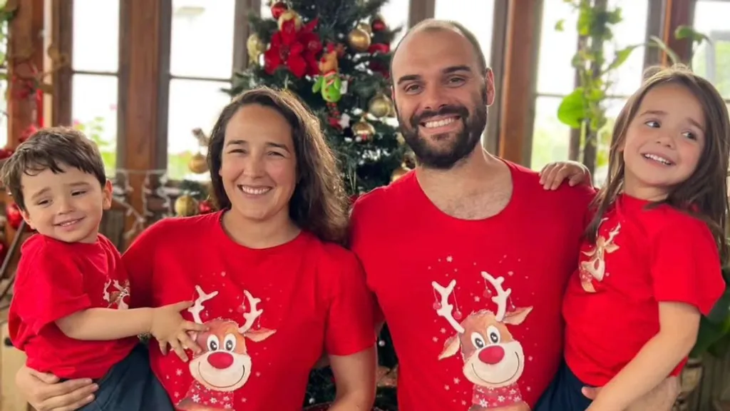 GONZALO ATLAGICH GONZALO ATLAGICH