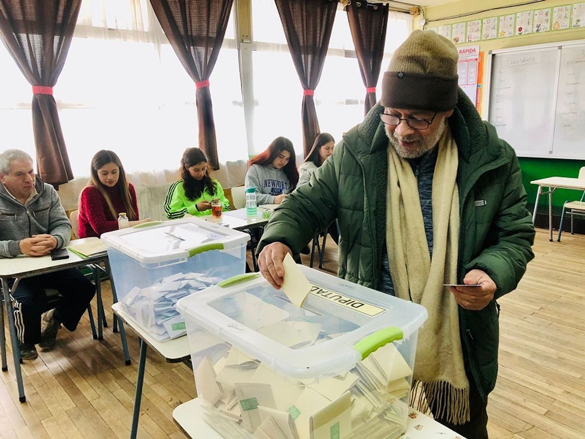 e18016bb-e63f-4e40-9cc5-e29667530ead