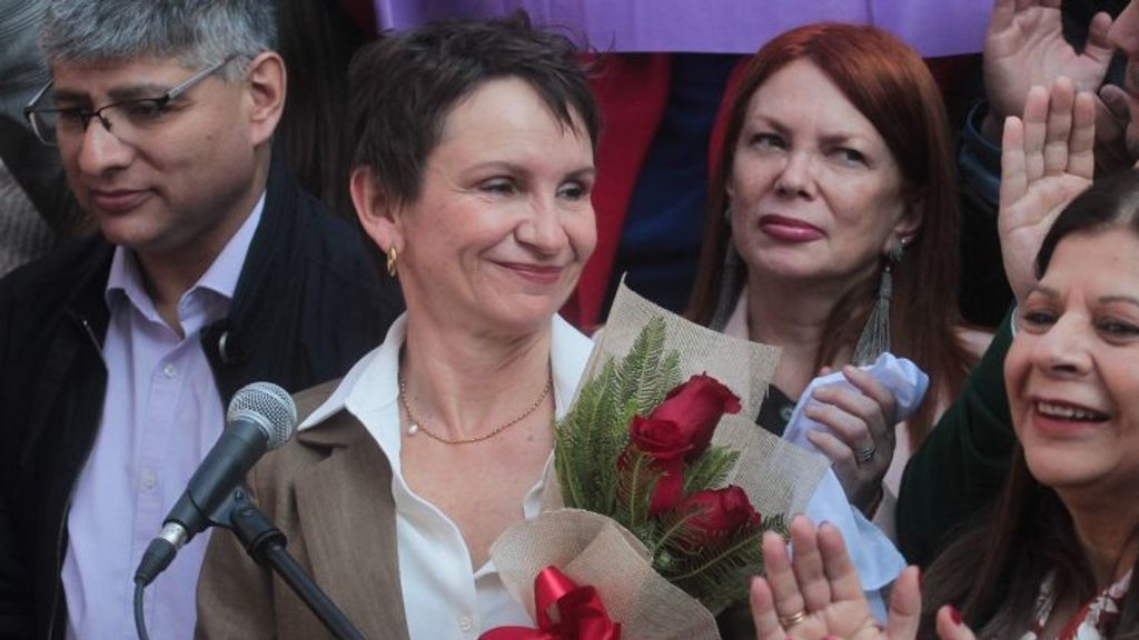 Cadem_-Tohá-se-dispara-en-preferencias-presidenciales-y-lidera-expectativas-junto-a-Matthei-740x430 Cadem_-Tohá-se-dispara-en-preferencias-presidenciales-y-lidera-expectativas-junto-a-Matthei-740x430