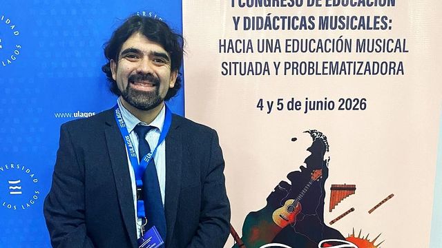 Director del Conservatorio UMAG Gonzalo Fernández presentó una investigación sobre patrimonio musical e identidad territorial de Magallanes en congreso nacional en Puerto Montt Director del Conservatorio UMAG Gonzalo Fernández presentó una investigación sobre patrimonio musical e identidad territorial de Magallanes en congreso nacional en Puerto Montt