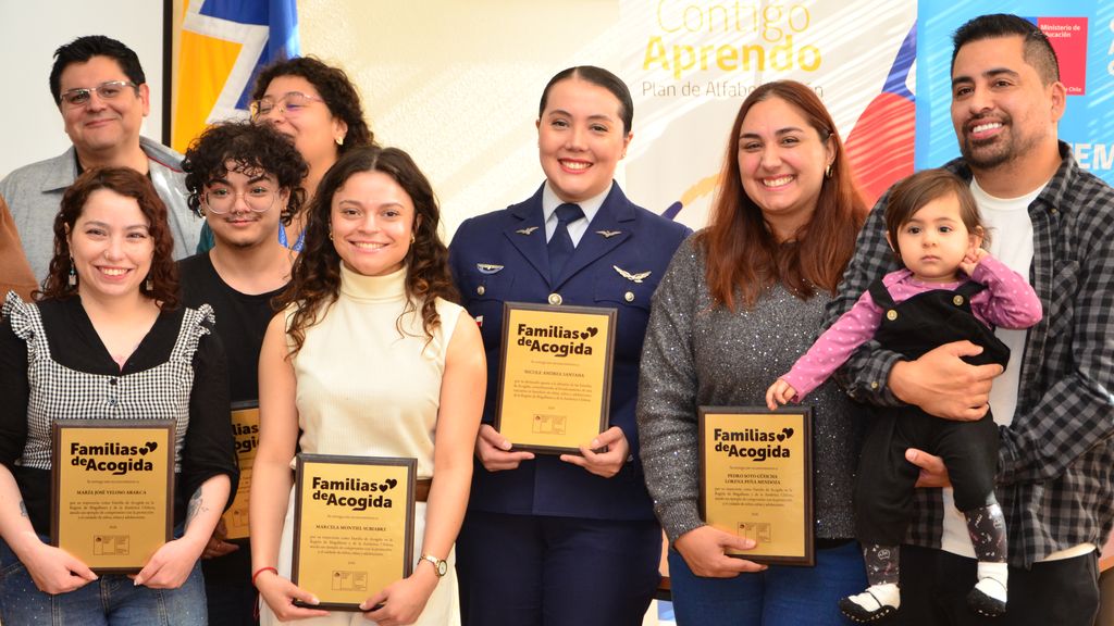 SPE - Cermonia Familias de Acogida SPE - Cermonia Familias de Acogida
