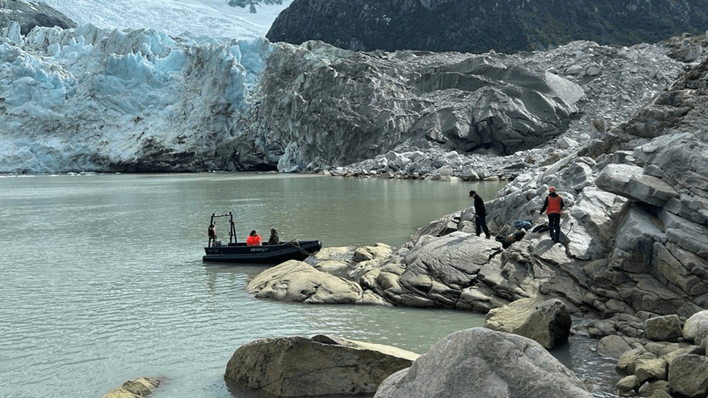 Expedición geológica Cordillera de Darwin