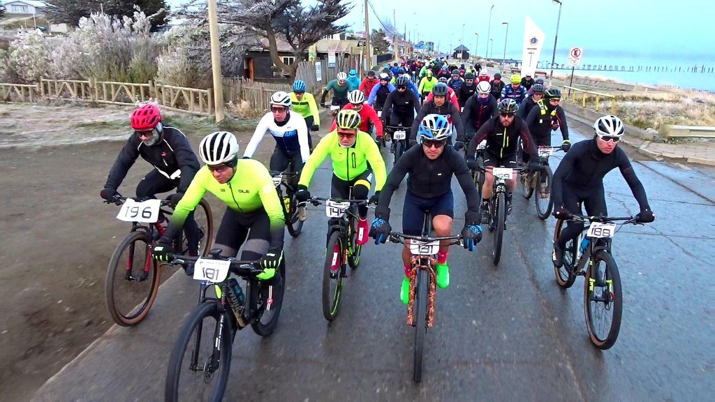 MOUNTAINBIKE 2024 2 MOUNTAINBIKE 2024 2