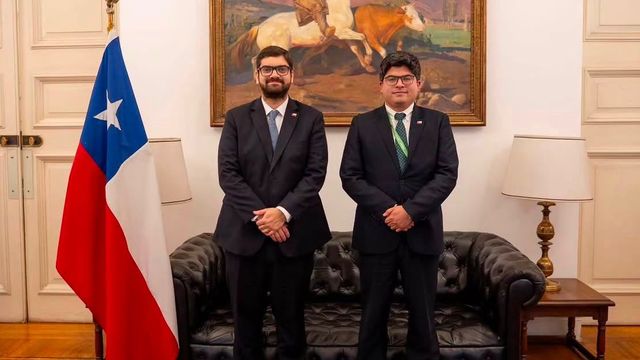 Reunión junto al Subsecretario Reunión junto al Subsecretario